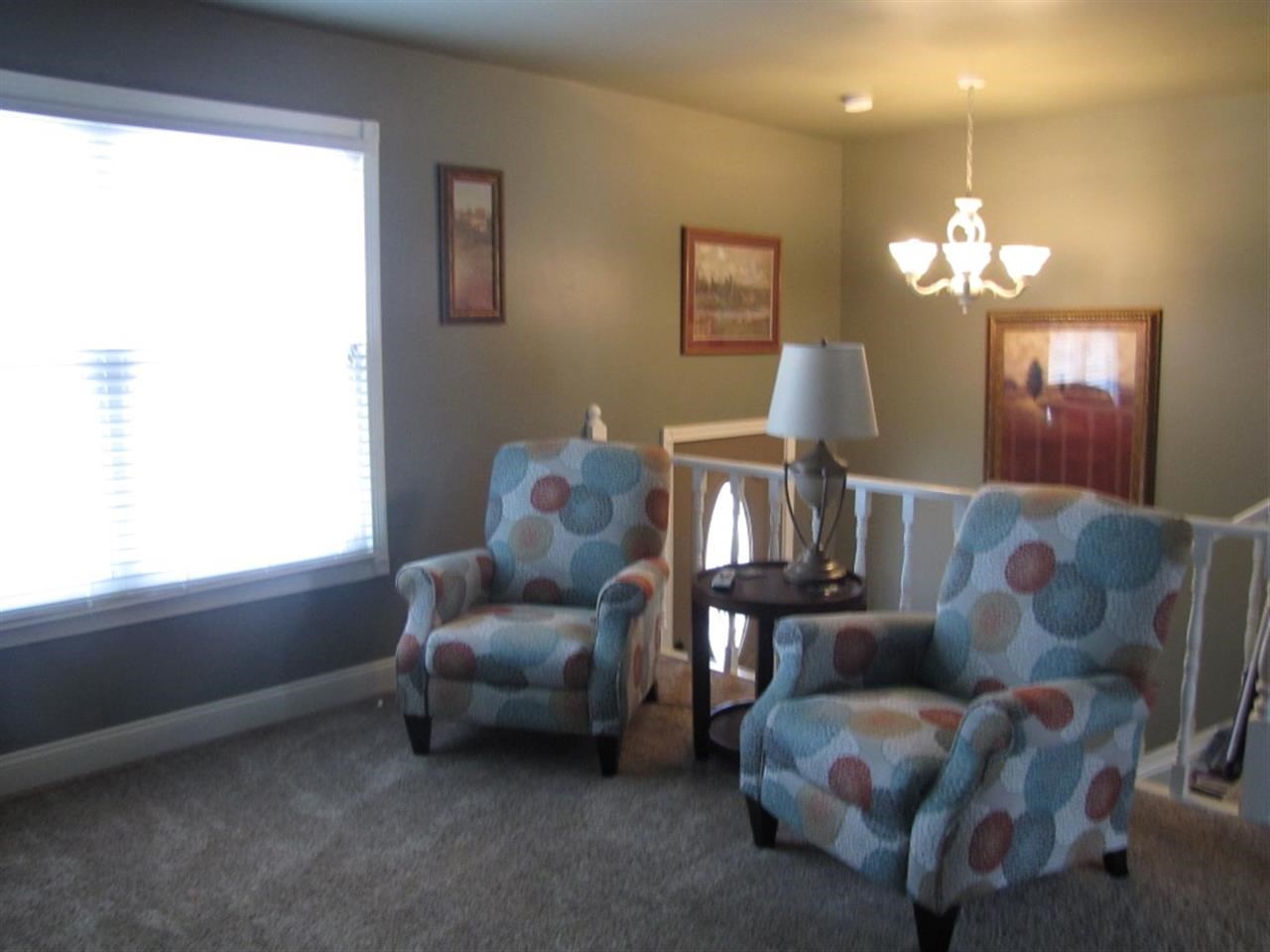 1155 Old Post Road Evansville, IN 47710 - Photo 4 of 28 Gallery Image 4