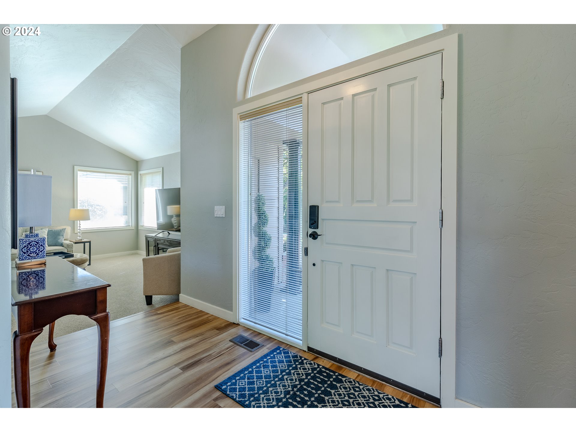 2145 Ridgeway Drive Eugene, OR 97401 - Photo 7 of 48 Gallery Image 7