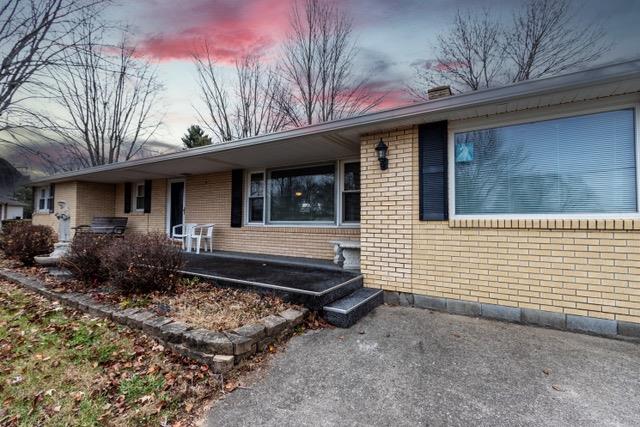 10189 Reservoir Road Brookville, IN 47012 - Photo 1 of 35 Gallery Image 1