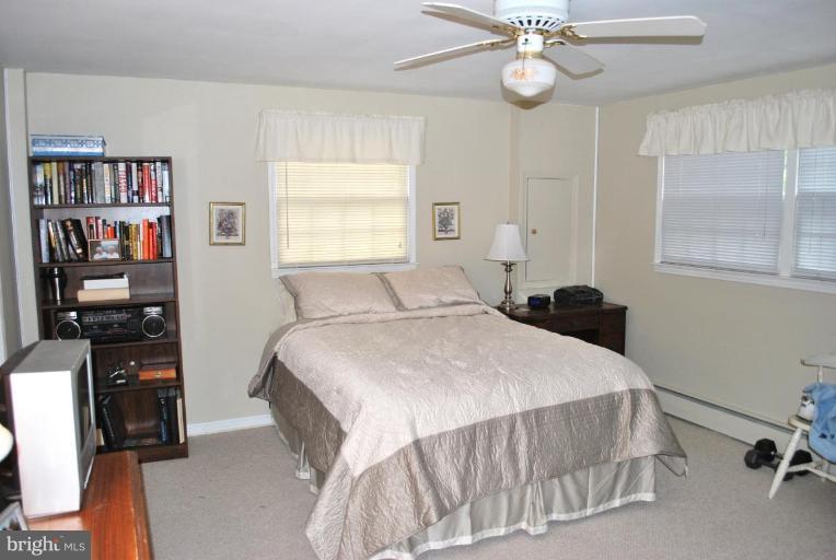 6721 Bulkley Road Lorton, VA 22079 - Photo 8 of 14 LL master bedroom