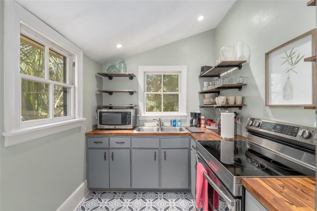 240 Southwest 3rd Street Gainesville, FL 32601 - Photo 44 of 74