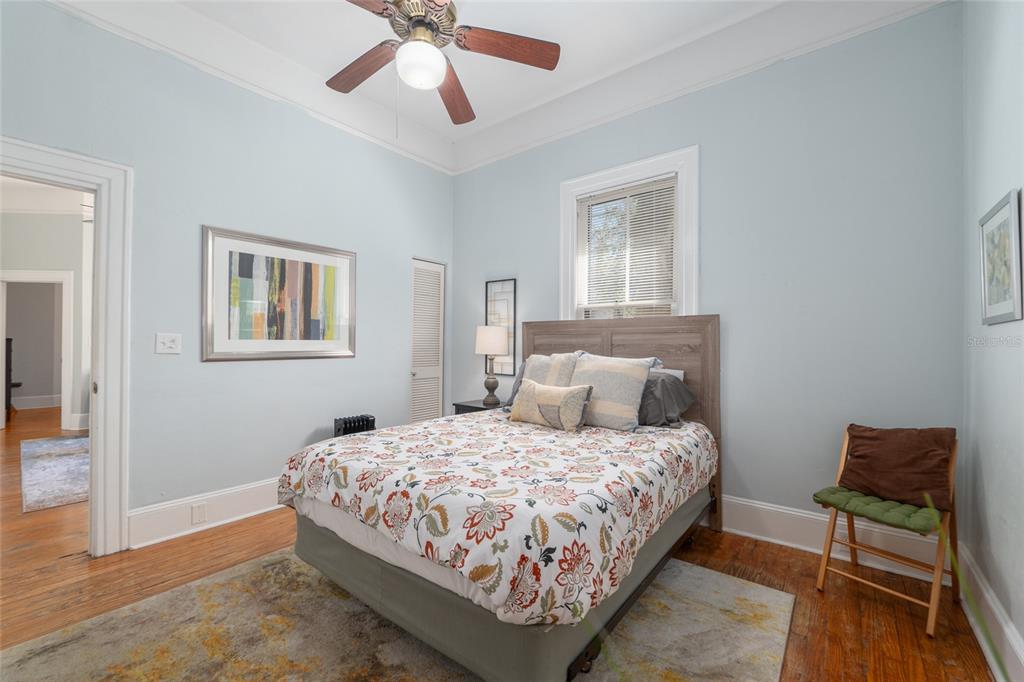 240 Southwest 3rd Street Gainesville, FL 32601 - Photo 49 of 74