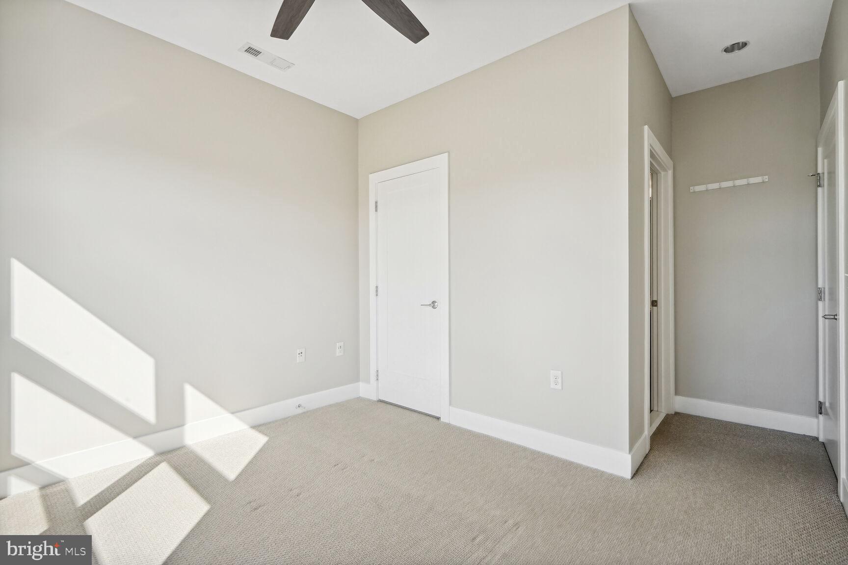 1111 Orren Street Northeast, Unit 505 Washington, DC 20002 - Photo 20 of 39