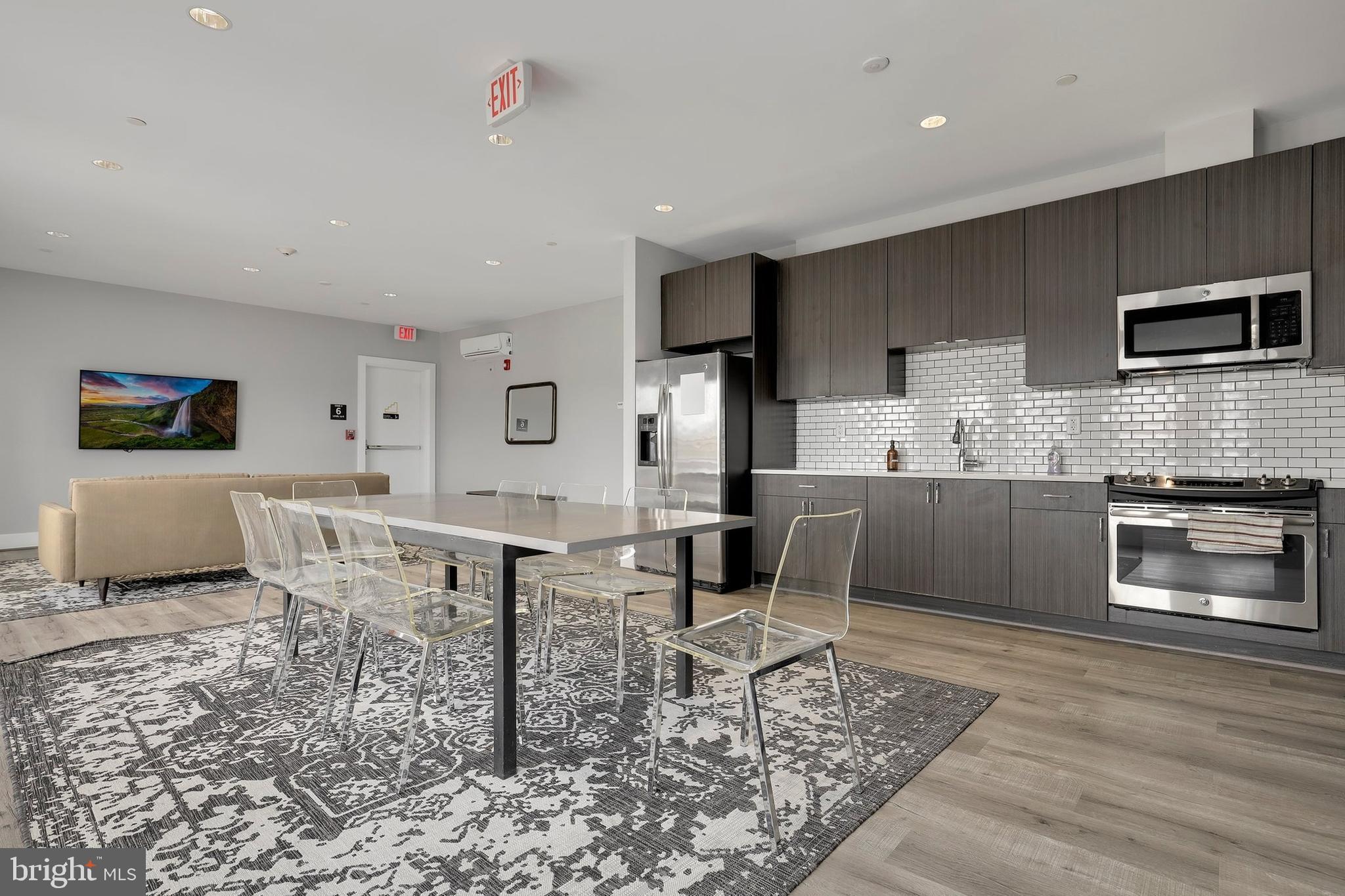1111 Orren Street Northeast, Unit 505 Washington, DC 20002 - Photo 28 of 39