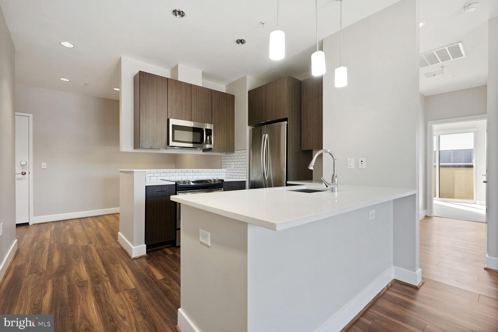 1111 Orren Street Northeast, Unit 505 Washington, DC 20002 - Photo 4 of 39