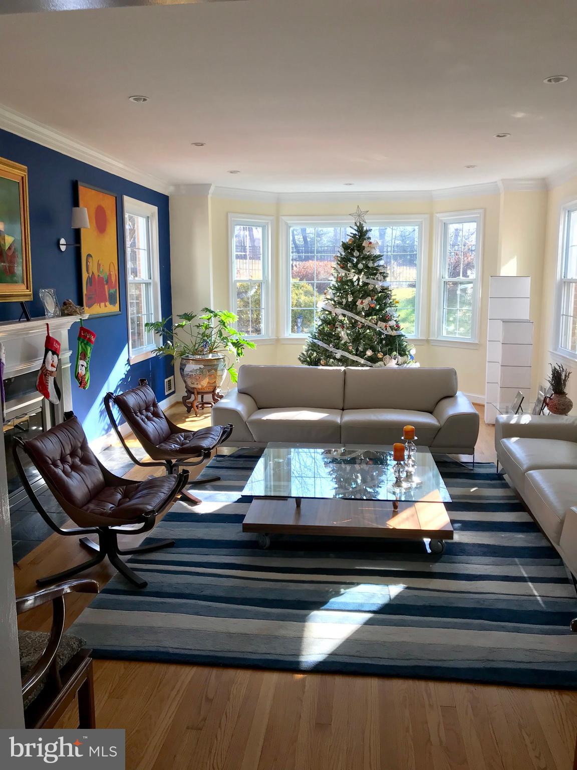 10711 Lockland Road Potomac, MD 20854 - Photo 13 of 43 Gallery Image 13