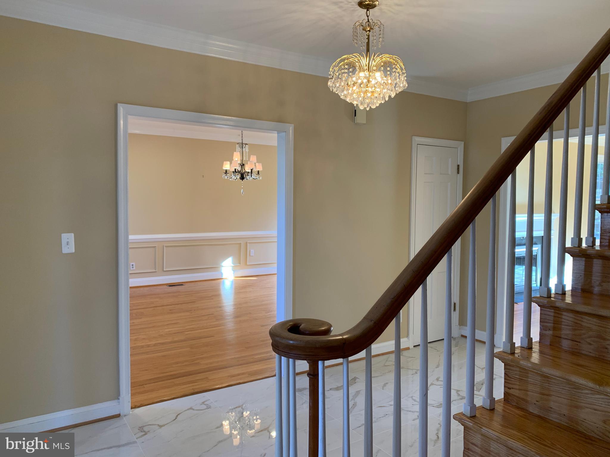 10711 Lockland Road Potomac, MD 20854 - Photo 8 of 43 Gallery Image 8
