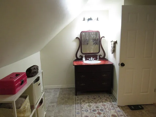 $260,000 | 38 Drury Road, Solon, ME 04979