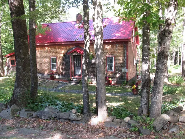 $260,000 | 38 Drury Road, Solon, ME 04979