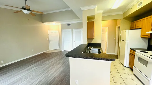 $1,850 | 15045 Michelangelo Boulevard, Unit 207, Delray Beach, FL 33446