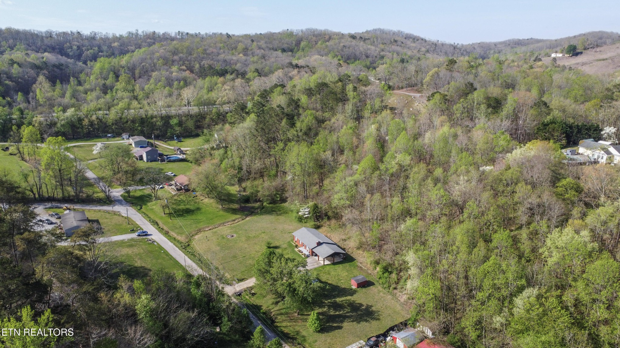 624 Baumgartner Road Harriman, TN 37748 - Photo 47 of 54 Gallery Image 47
