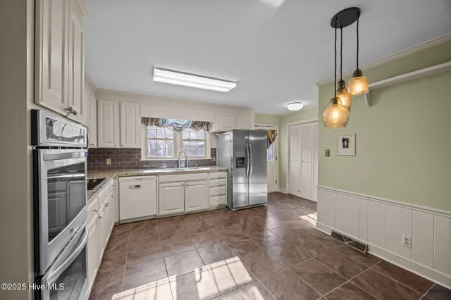 $285,000 | 1206 West Highland Avenue, Kinston, NC 28501