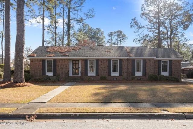 $285,000 | 1206 West Highland Avenue, Kinston, NC 28501