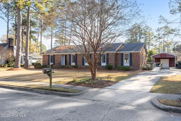 $265,000 | 1206 West Highland Avenue, Kinston, NC 28501