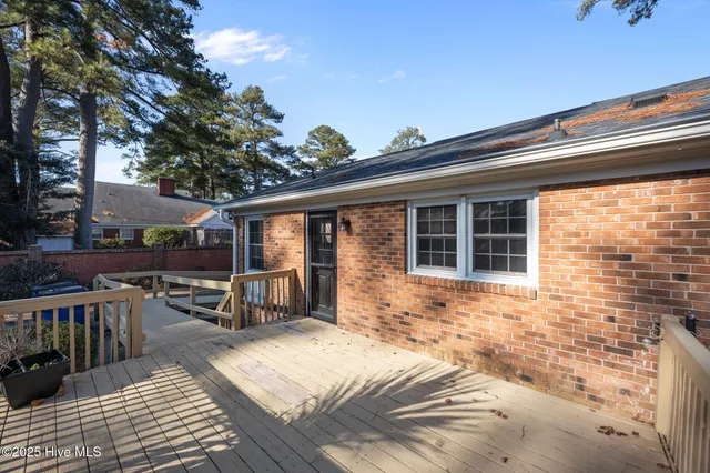 $285,000 | 1206 West Highland Avenue, Kinston, NC 28501
