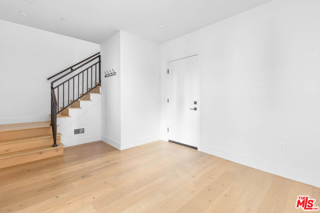 736 Parkman Avenue Los Angeles, CA 90026 - Photo 4 of 34 a view of an entryway with stairs