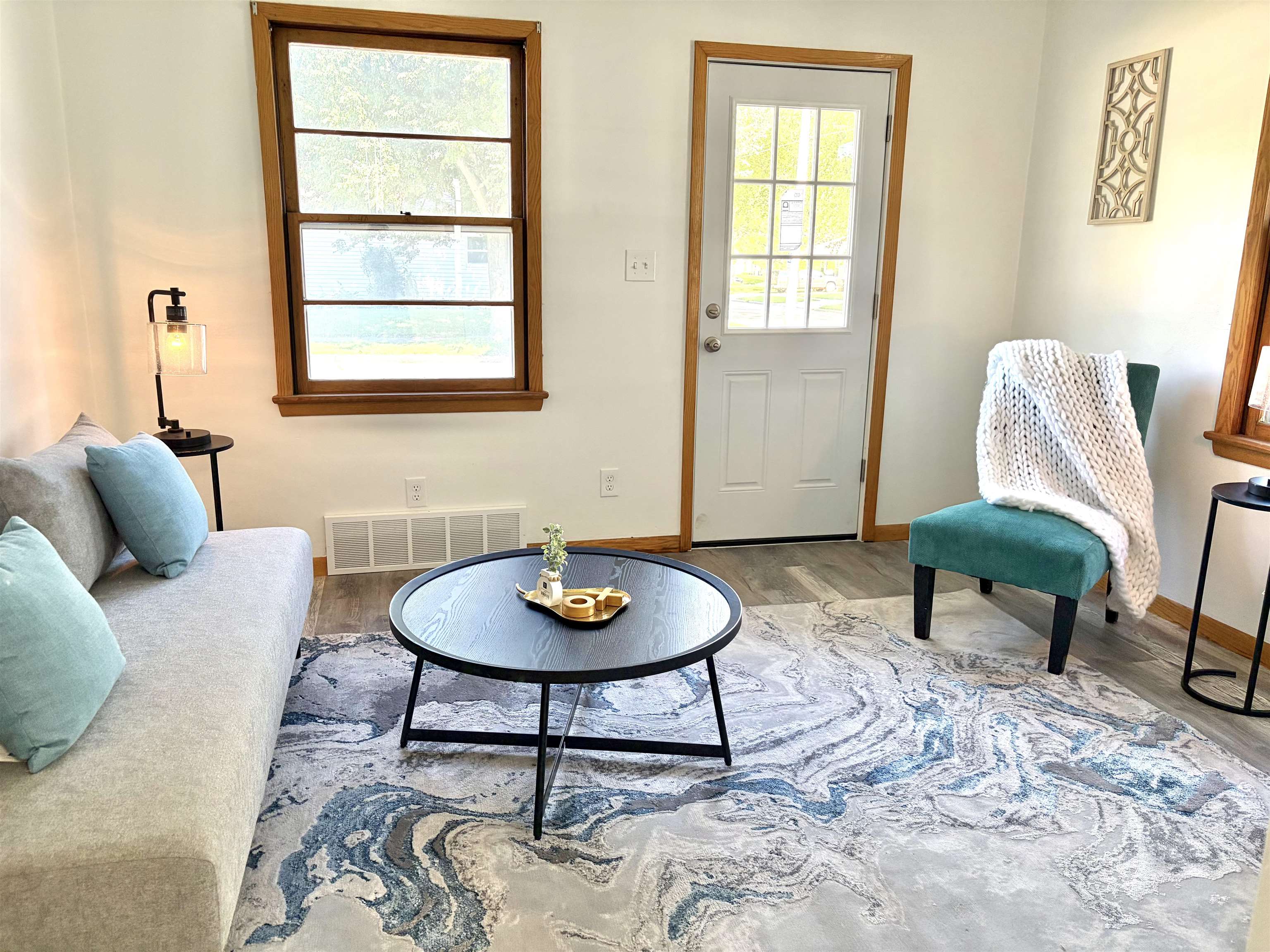 2209 North Clark Street Appleton, WI 54911 - Photo 11 of 33