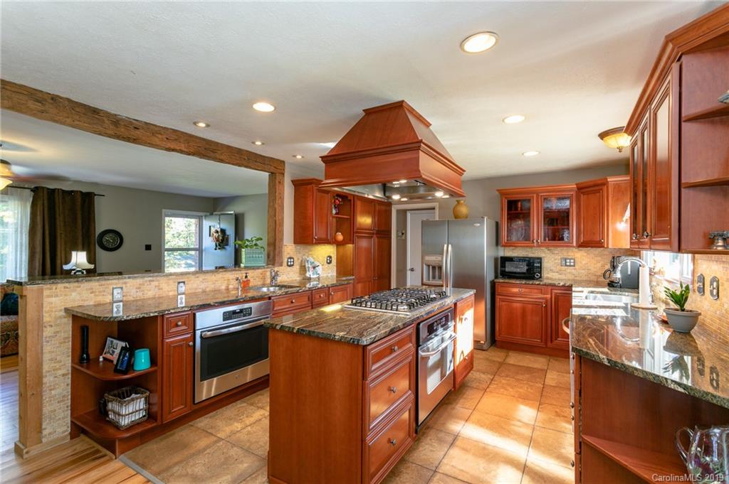 9 Sedgefield Road Candler, NC 28715 - Photo 13 of 37 Gallery Image 13