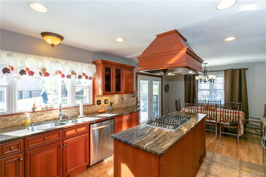 9 Sedgefield Road Candler, NC 28715 - Photo 16 of 37 Gallery Image 16
