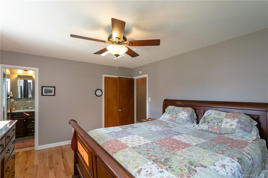 9 Sedgefield Road Candler, NC 28715 - Photo 20 of 37 Gallery Image 20