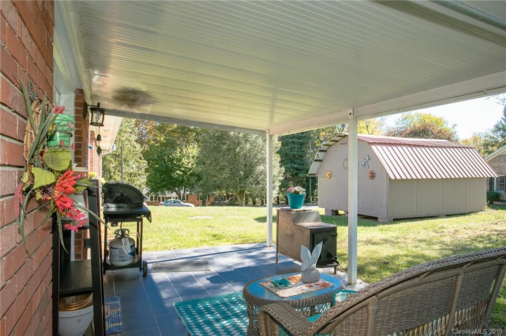 9 Sedgefield Road Candler, NC 28715 - Photo 32 of 37 Gallery Image 32