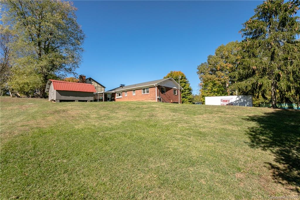 9 Sedgefield Road Candler, NC 28715 - Photo 34 of 37 Gallery Image 34