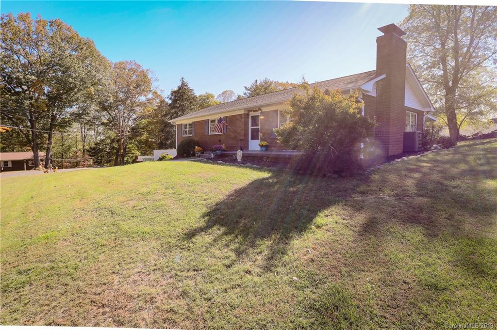 9 Sedgefield Road Candler, NC 28715 - Photo 37 of 37 Gallery Image 37