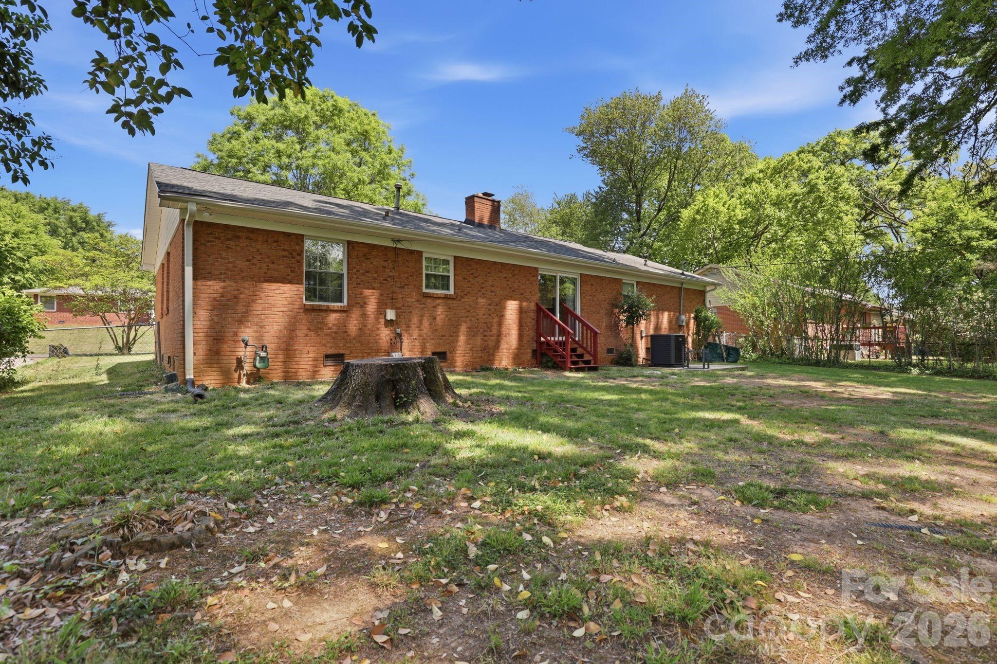 810 Brockbank Road Charlotte, NC 28209 - Photo 27 of 37