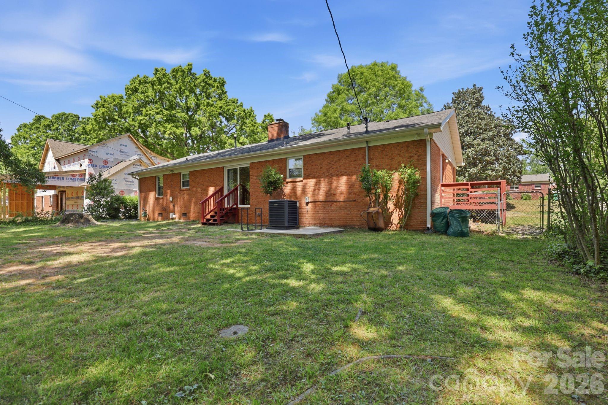 810 Brockbank Road Charlotte, NC 28209 - Photo 29 of 37