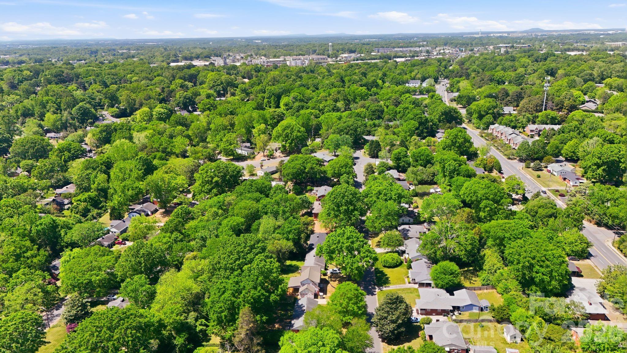 810 Brockbank Road Charlotte, NC 28209 - Photo 36 of 37