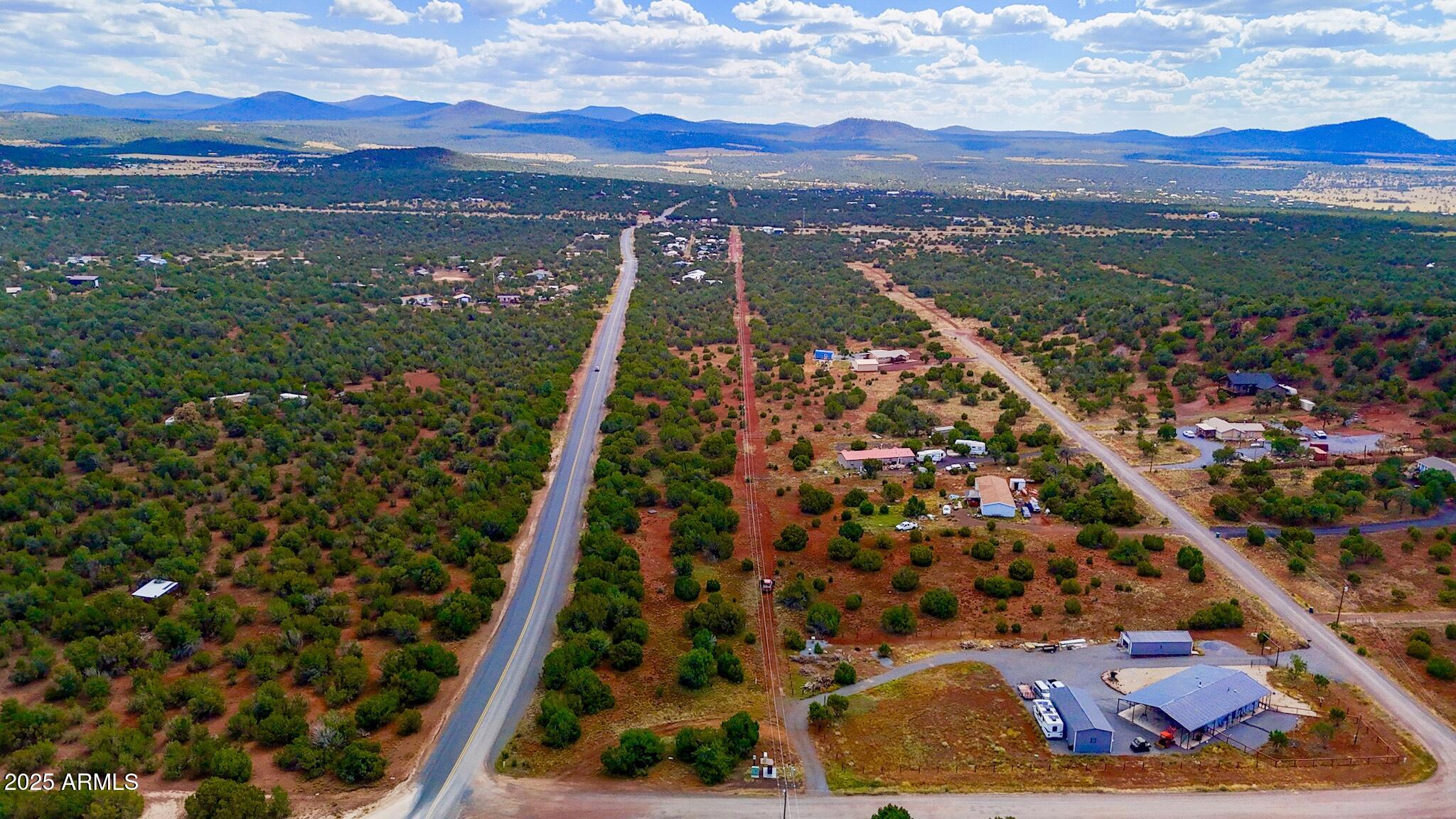 180 Co Road Show Low, AZ 85901 - Photo 20 of 26 a view of a city