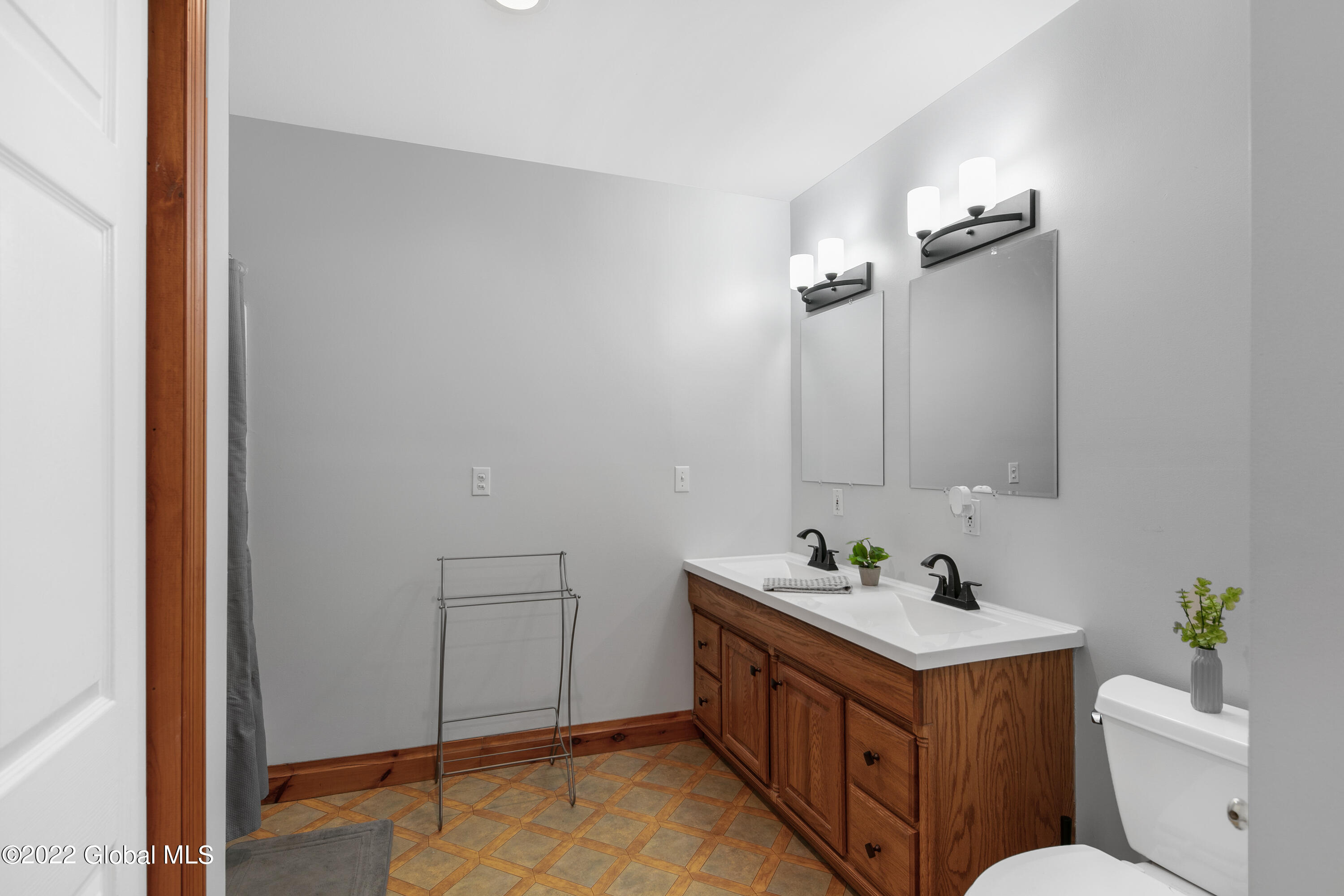 979 Balltown Road Niskayuna, NY 12309 - Photo 18 of 18 1 (29)