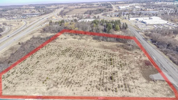 $499,900 | 3555 County Highway, Jackson, WI 53037