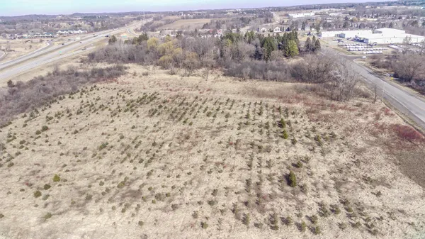 $499,900 | 3555 County Highway, Jackson, WI 53037