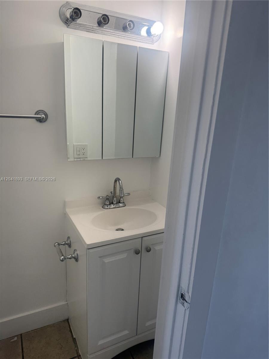 1551 West Okeechobee Road, Unit 19 Hialeah, FL 33010 - Photo 7 of 12