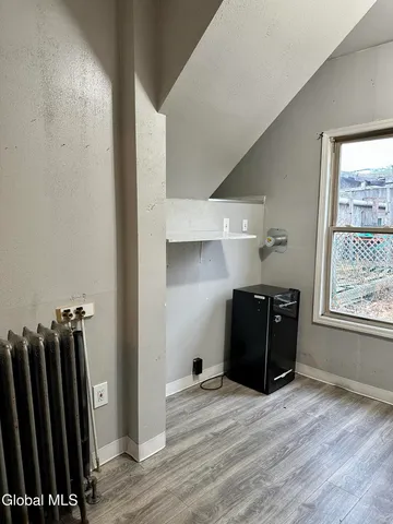 $2,000 | 71 Watervliet Avenue, Unit 1, Albany, NY 12206