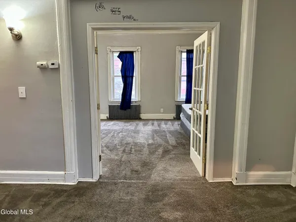 $1,500 | 71 Watervliet Avenue, Unit 1, Albany, NY 12206