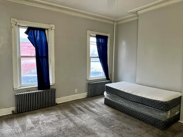 $1,500 | 71 Watervliet Avenue, Unit 1, Albany, NY 12206