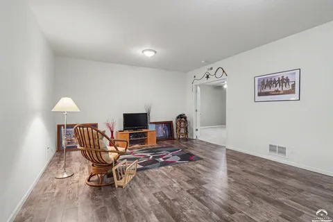 $450,000 | 4182 Blackjack Oak Drive, Lawrence, KS 66047