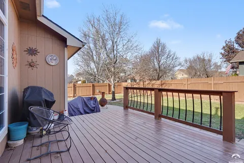 $450,000 | 4182 Blackjack Oak Drive, Lawrence, KS 66047