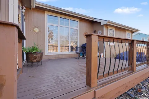 $450,000 | 4182 Blackjack Oak Drive, Lawrence, KS 66047