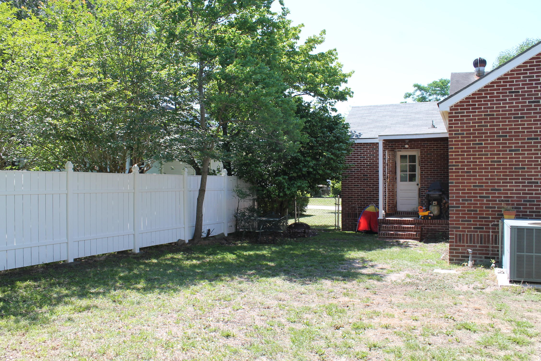 4808 Berckman Road North Charleston, SC 29405 - Photo 22 of 25 IMG_2201