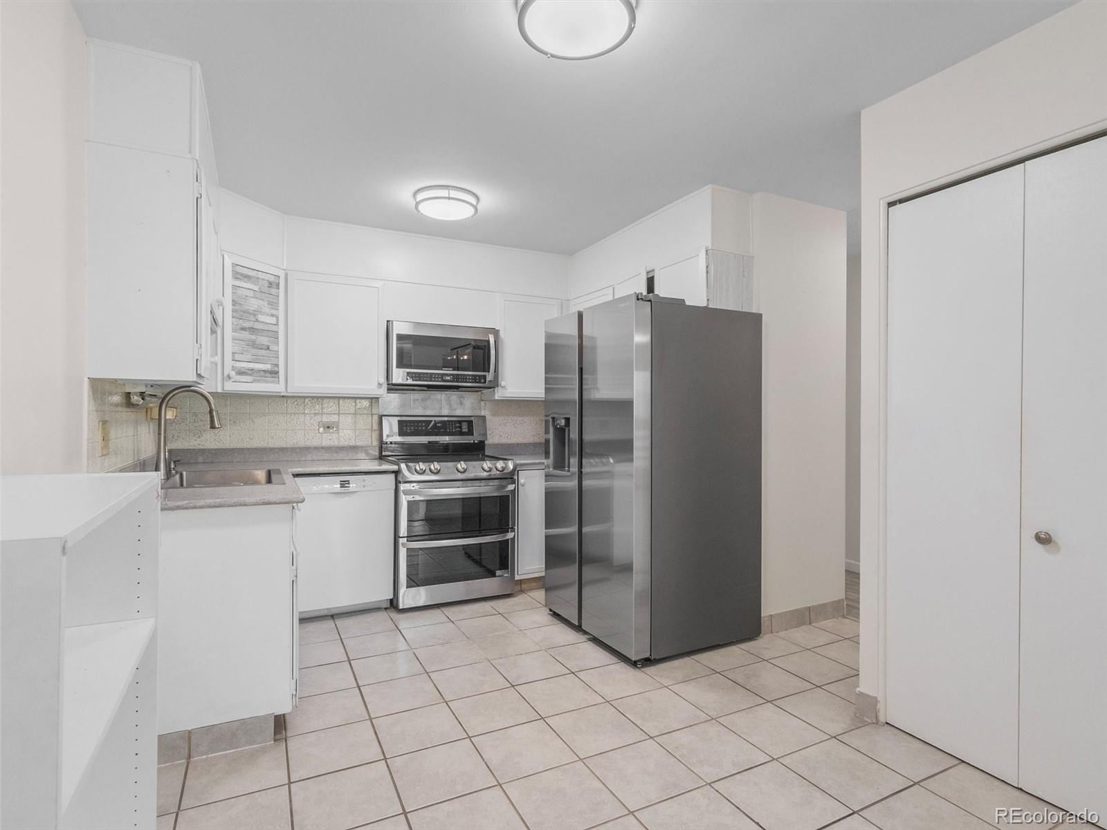 9155 Center Avenue, Unit 2B Denver, CO 80247 - Photo 10 of 20