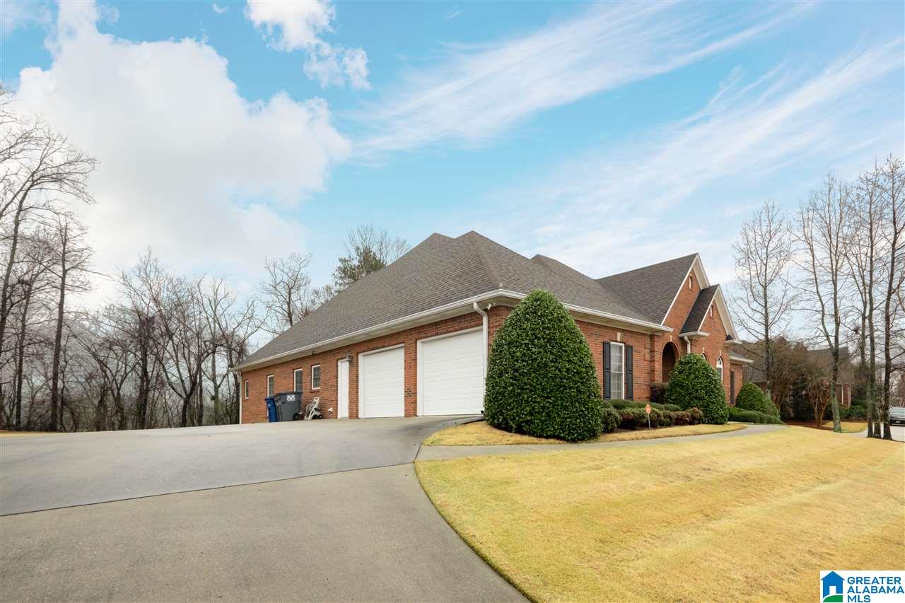471 Woodward Road Trussville, AL 35173 - Photo 3 of 26