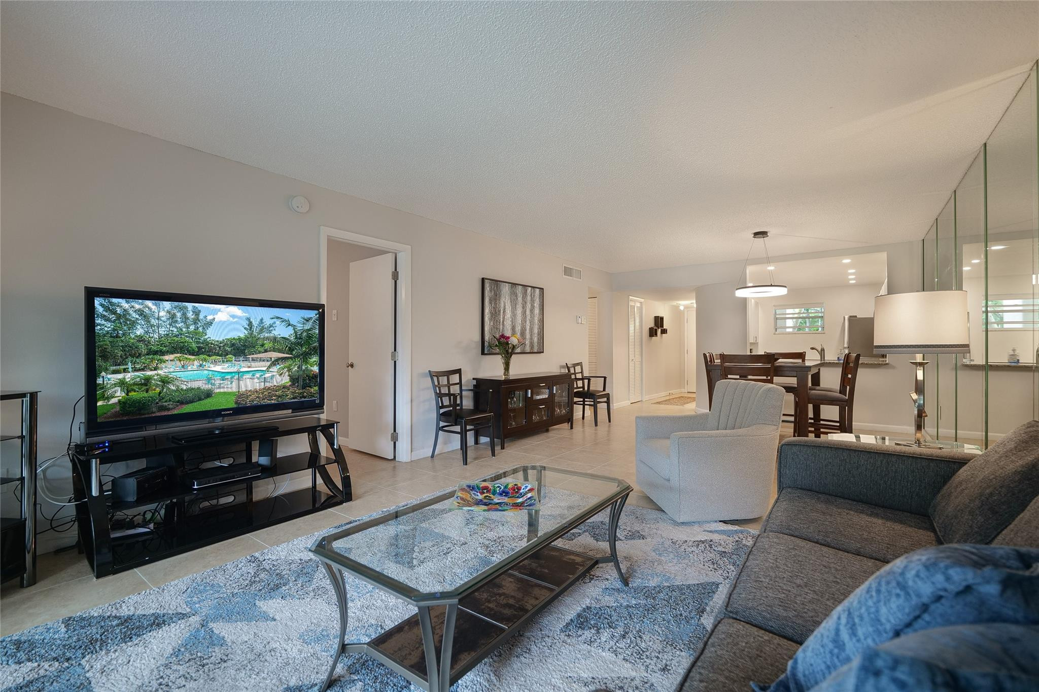 3930 Inverrary Boulevard, Unit 104D Lauderhill, FL 33319 - Photo 4 of 57 Photo 4