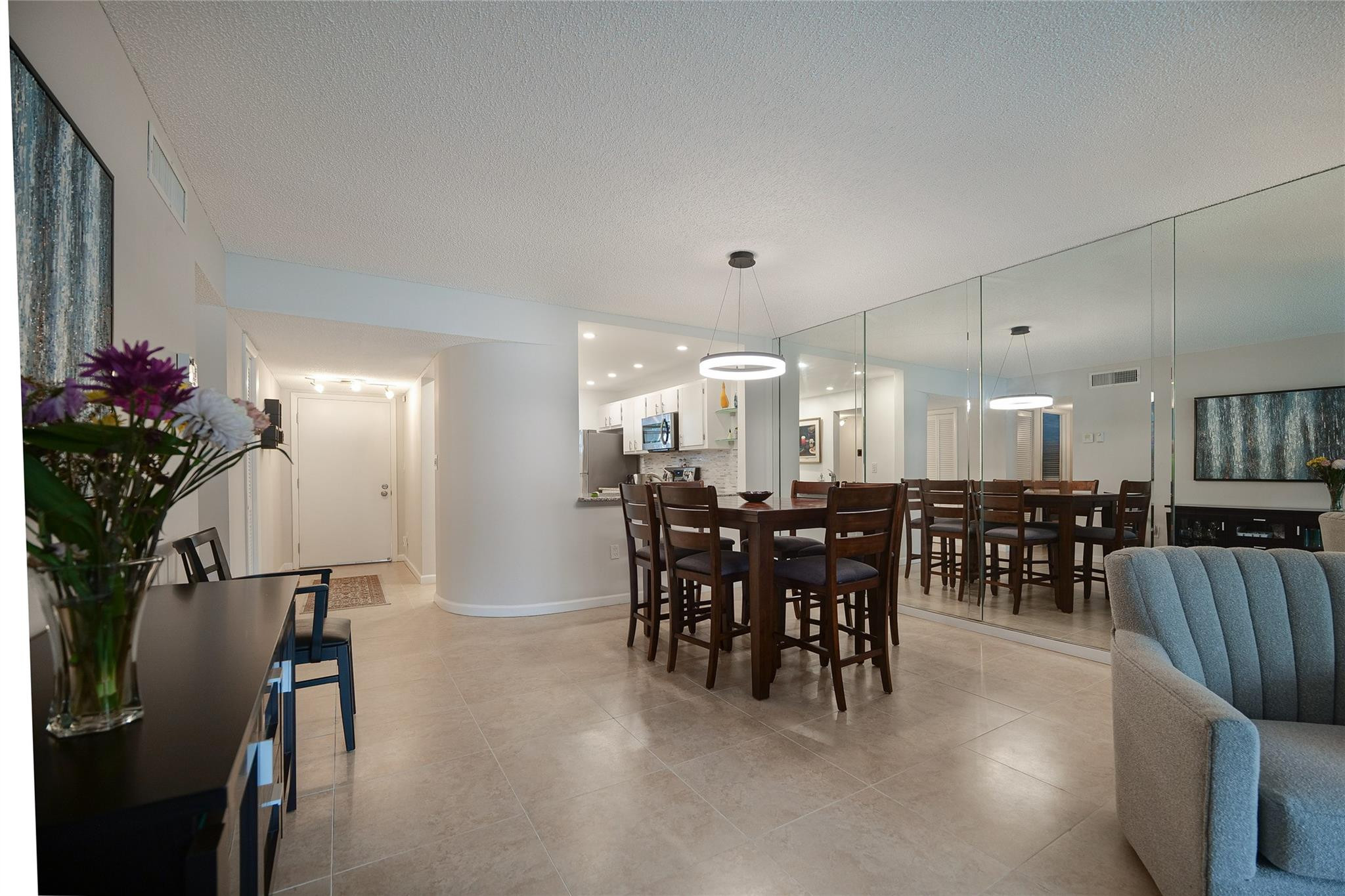 3930 Inverrary Boulevard, Unit 104D Lauderhill, FL 33319 - Photo 6 of 57 Photo 6