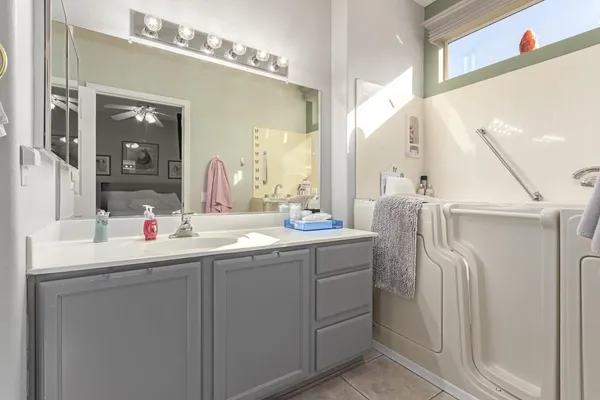 $2,800 | 16215 West Desert Winds Drive, Surprise, AZ 85374