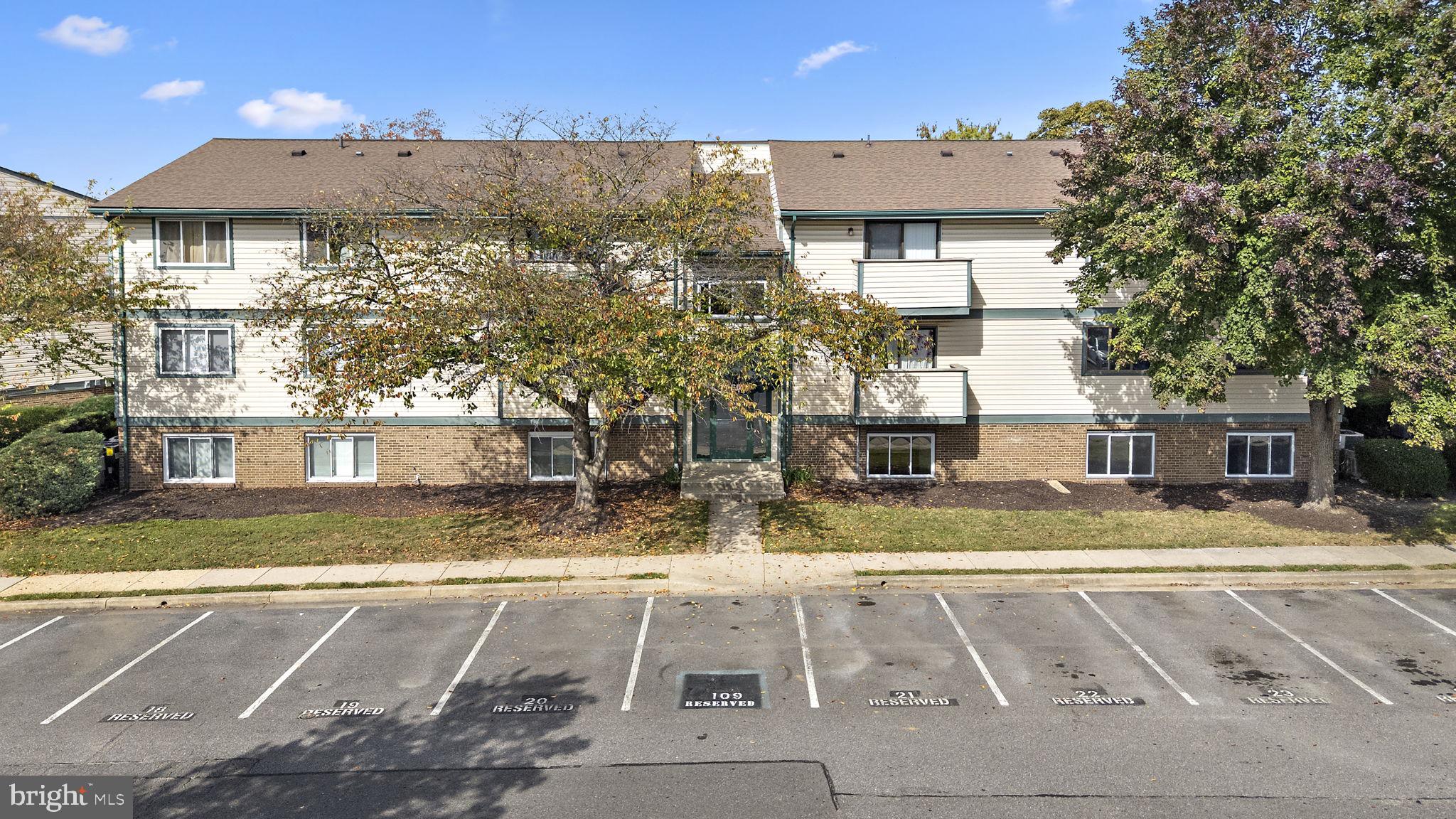 19605 Gunners Branch Road, Unit D Germantown, MD 20876 - Photo 28 of 36 Front of Building