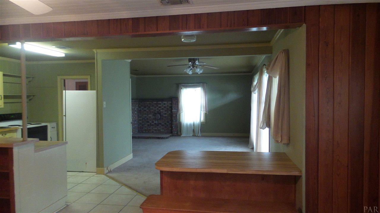 113 Cloverdale Road Atmore, AL 36502 - Photo 7 of 41