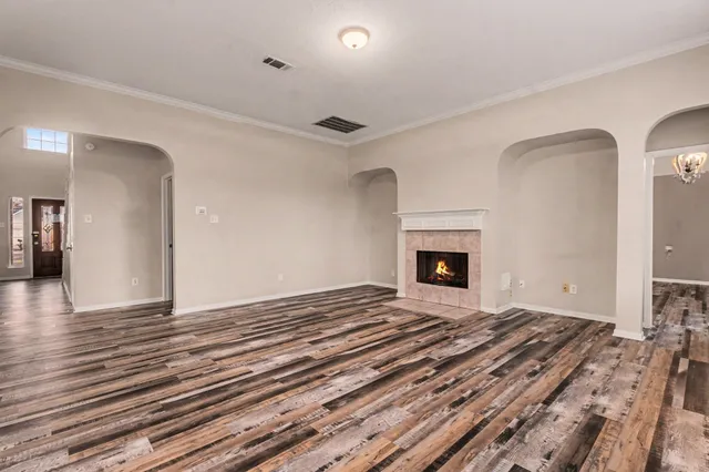 $299,900 | 710 Neap Court, Crosby, TX 77532